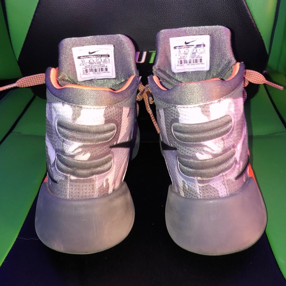 Hyperdunk 2015’s - Picture 4 of 6